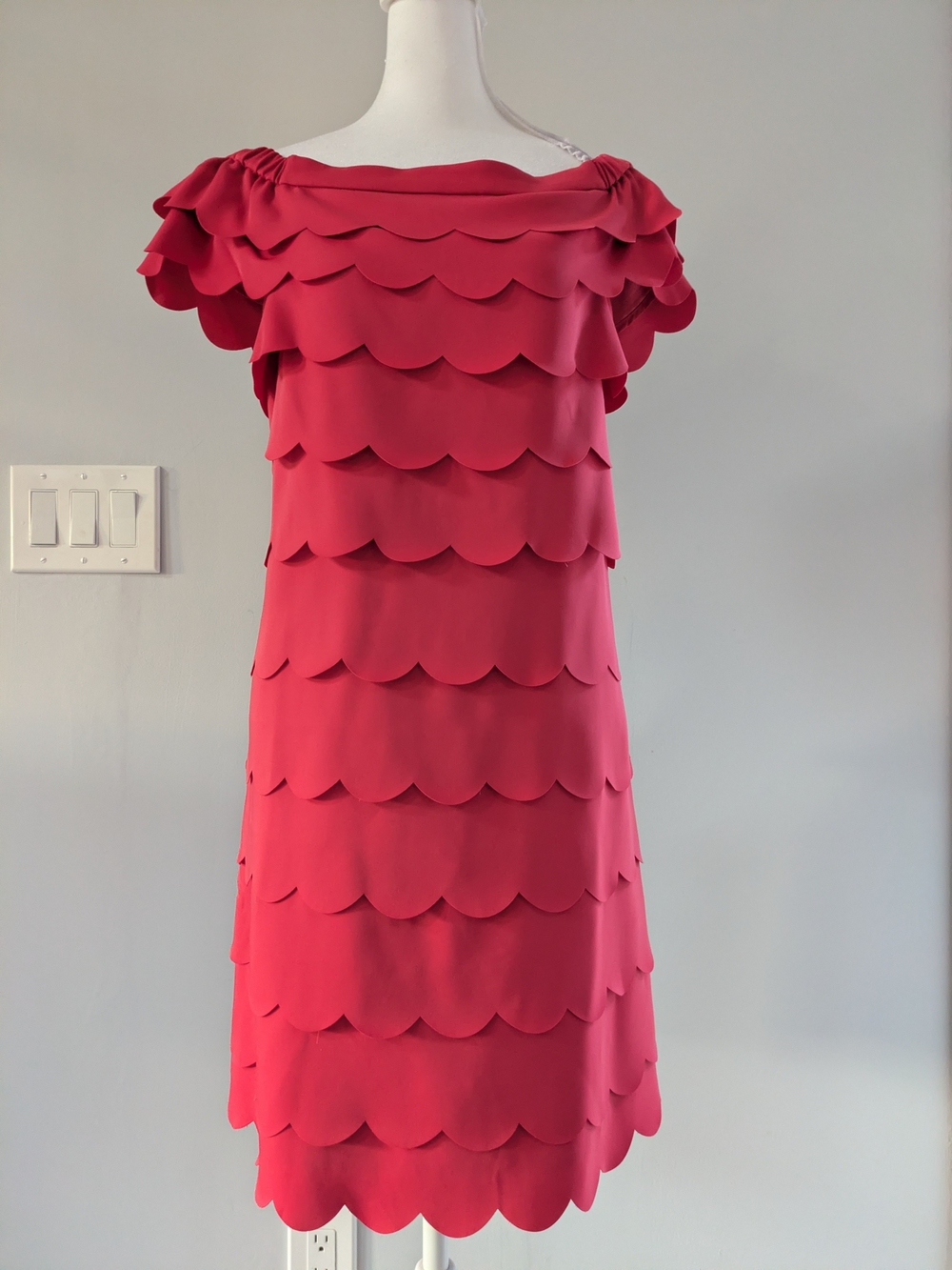 White House Black Market Scalloped Layer Midi Dress in Raspberry